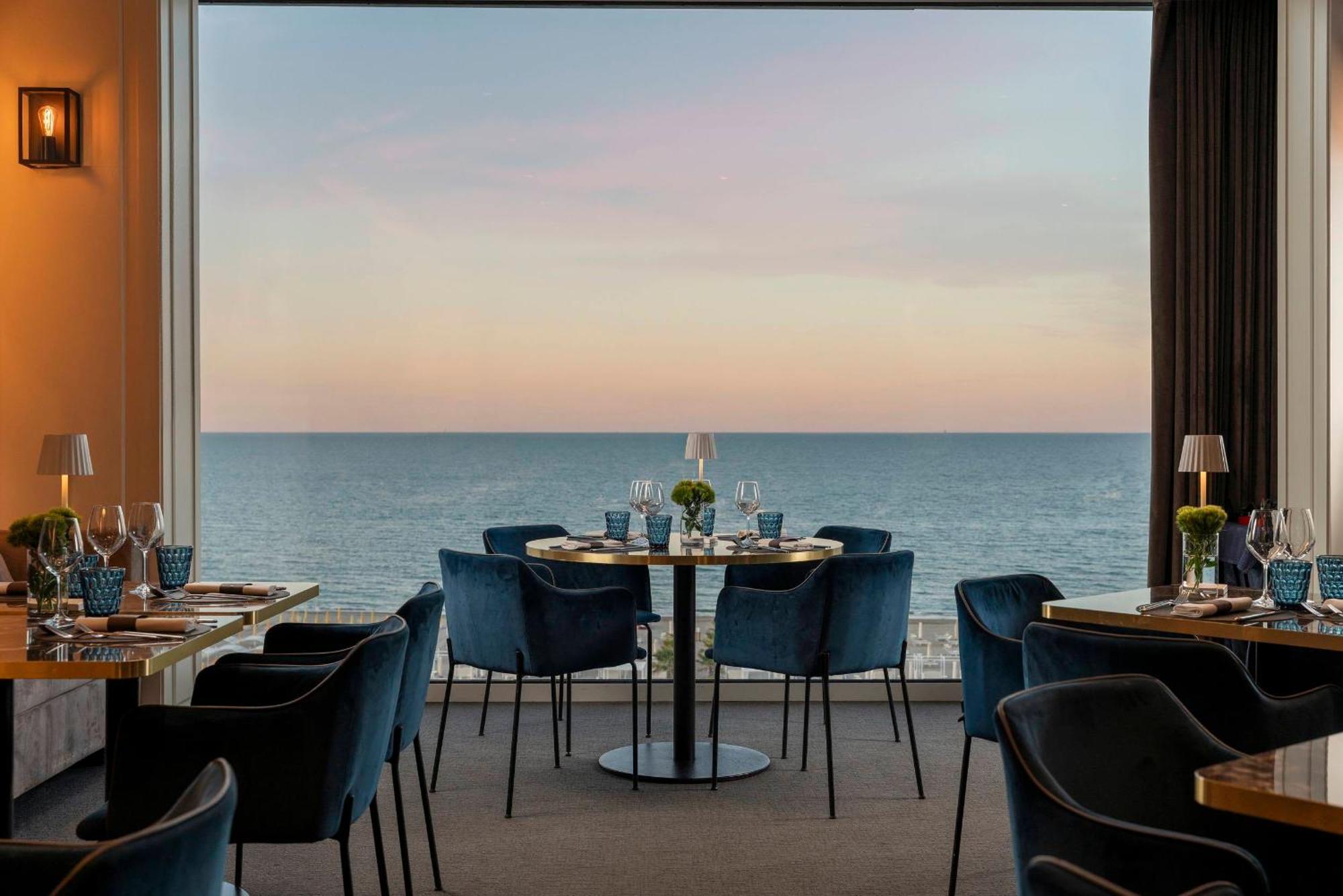 Hotel Lungomare Riccione Exterior foto